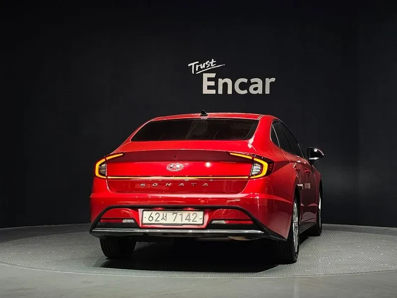 Hyundai Sonata 2.0 PREMIUM, снимка 4 - Автомобили и джипове - 55324966