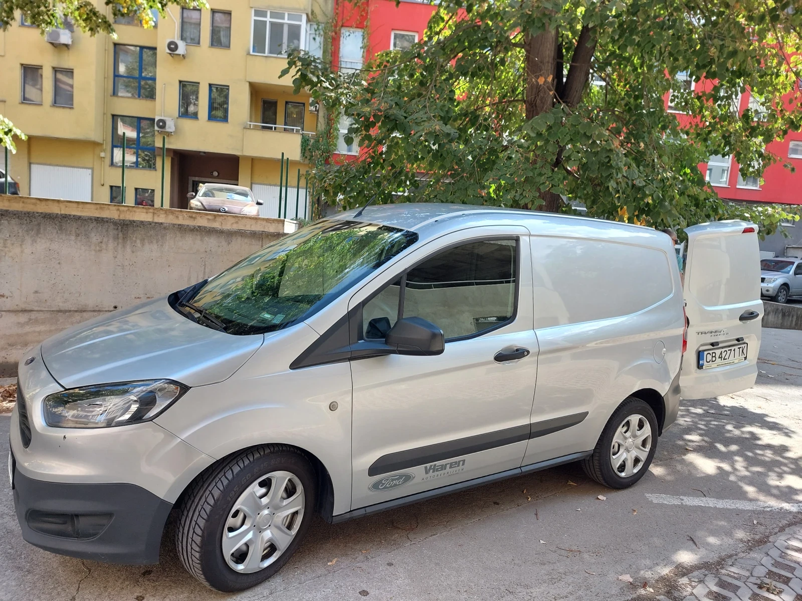 Ford Courier Transit - изображение 5