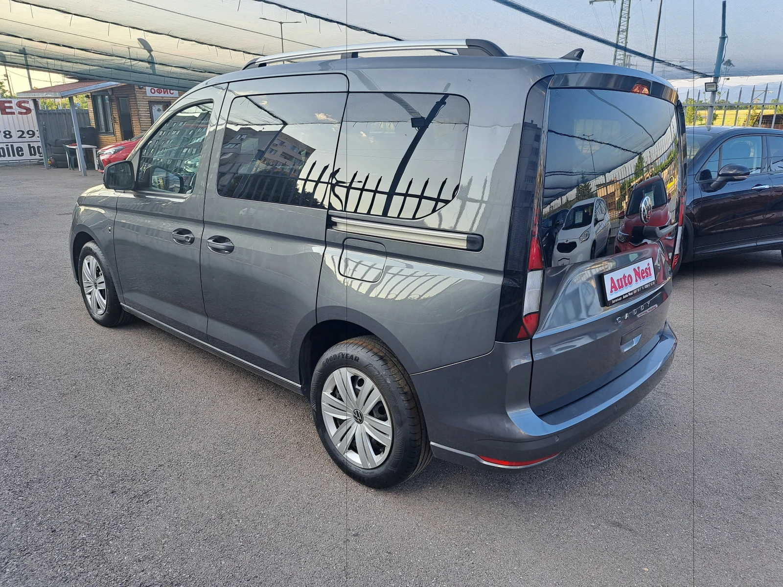VW Caddy ПРОДАДЕНО - изображение 4
