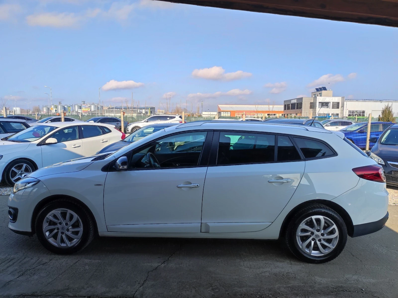 Renault Megane 1.5dci Limited  - изображение 7