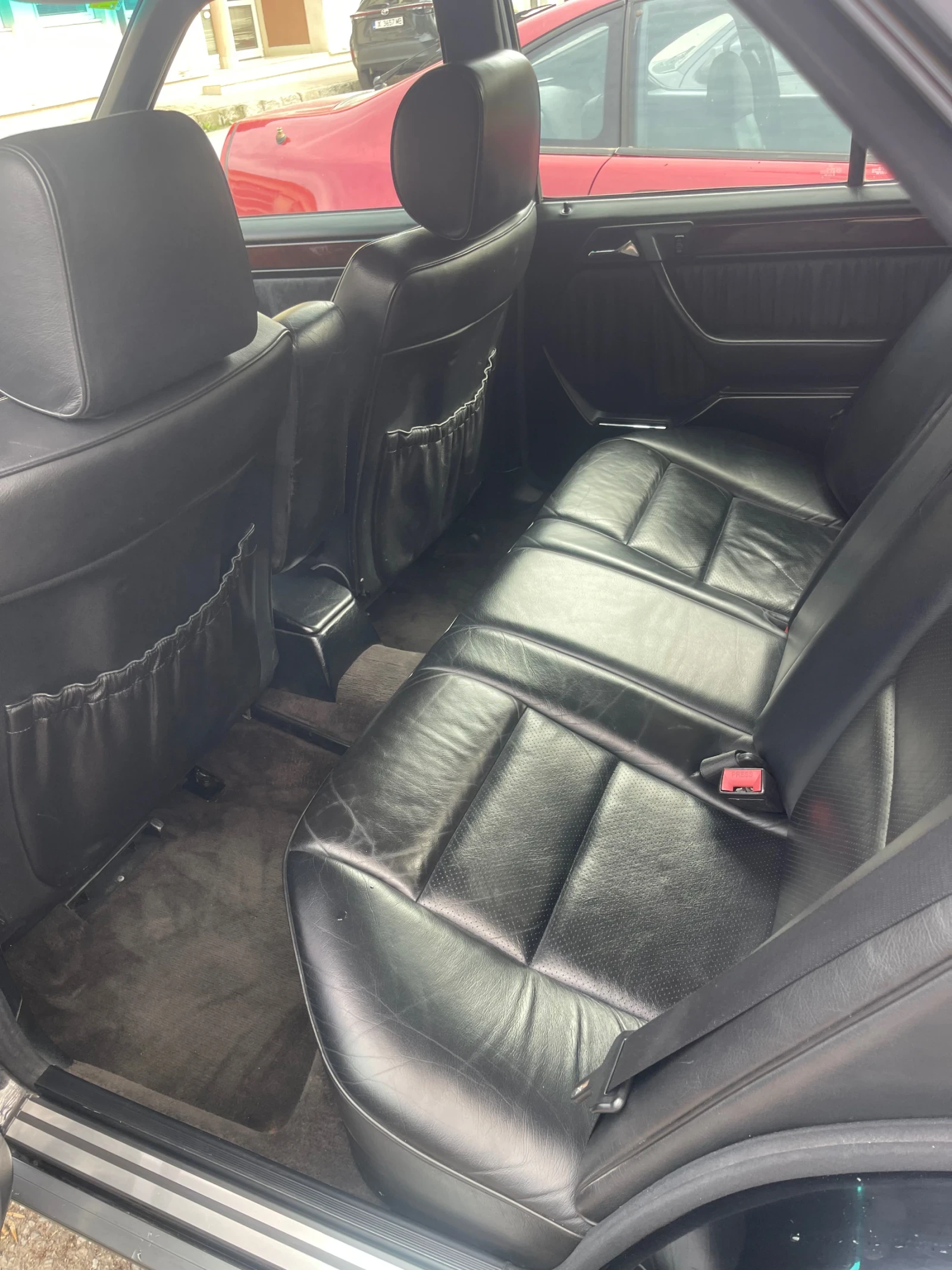 Mercedes-Benz 300 Е300 - изображение 3