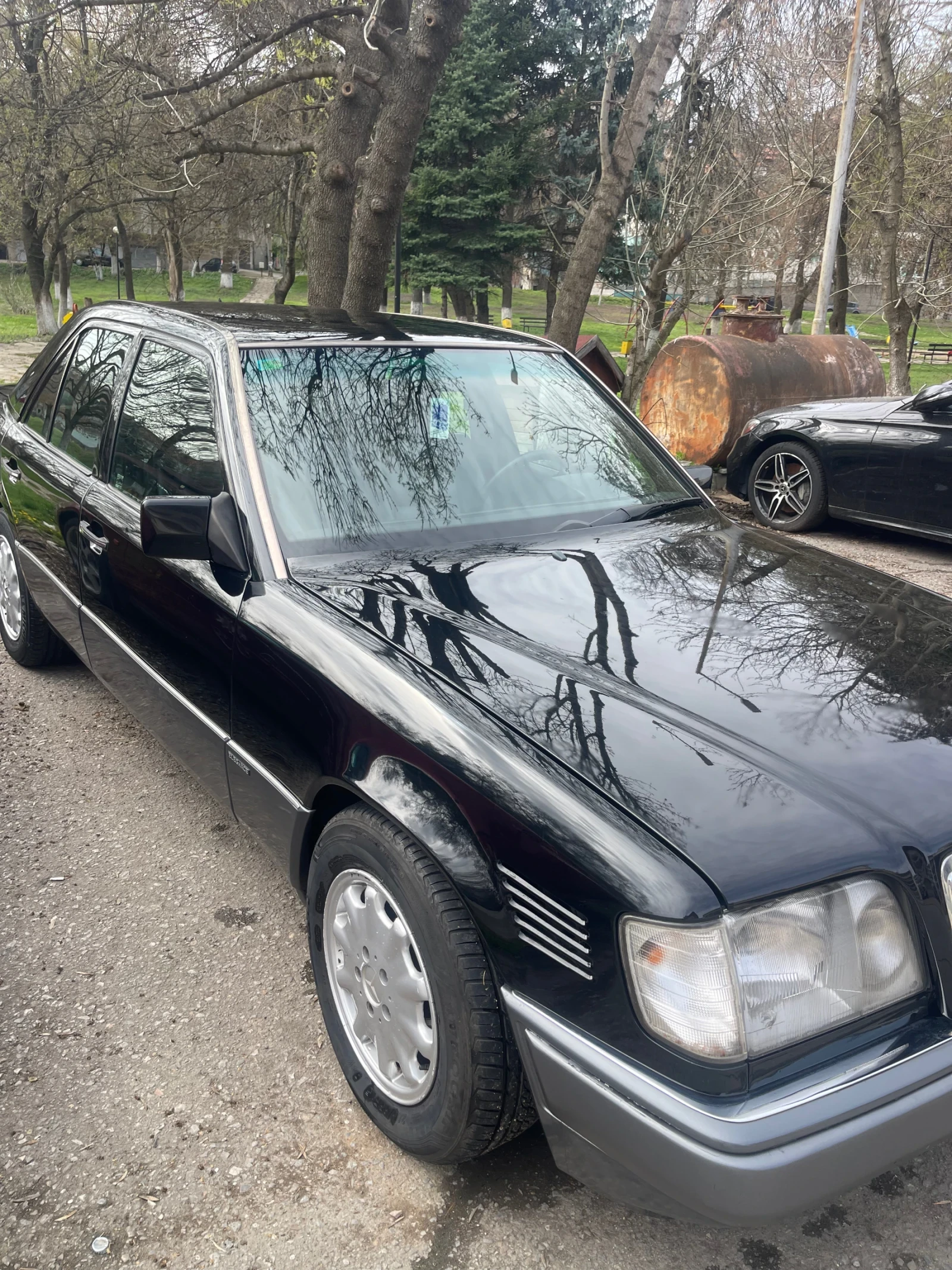 Mercedes-Benz 300 Е300 - изображение 7