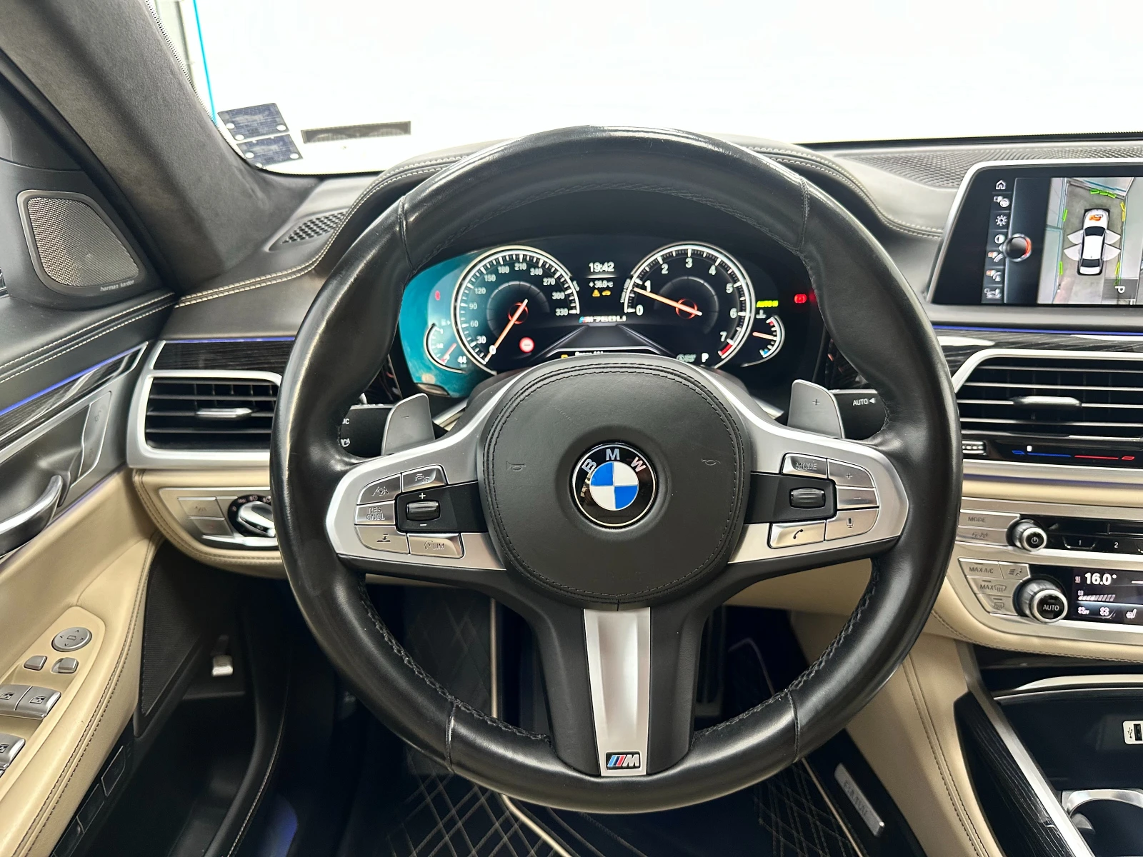 BMW 760  M760Li xDrive - изображение 9