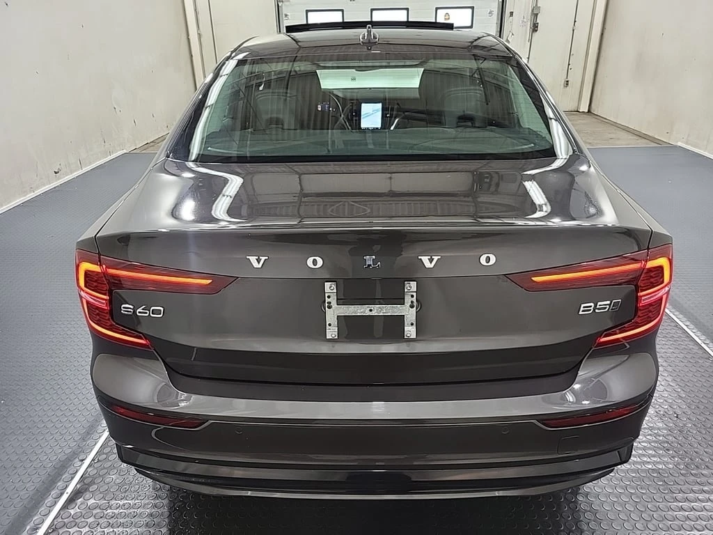 Volvo S60  - изображение 6