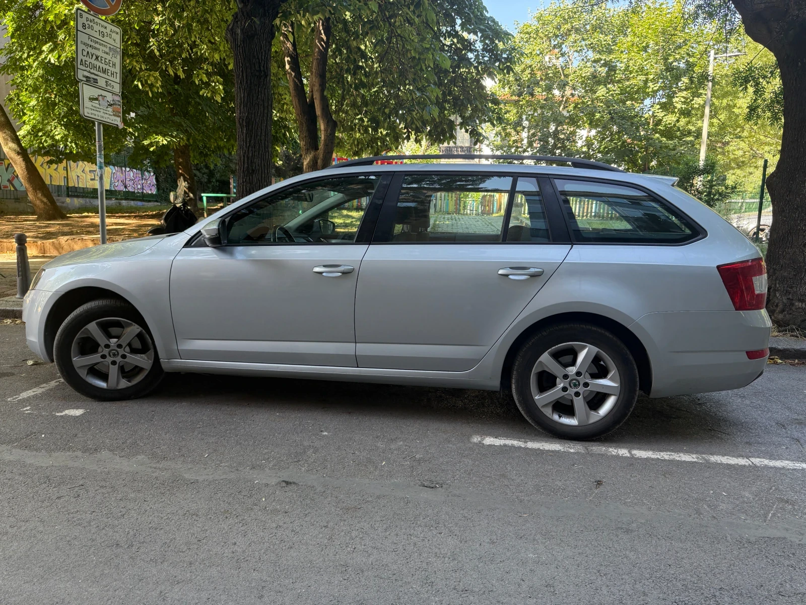 Skoda Octavia 1, 6 TDI, 4x4 - изображение 4