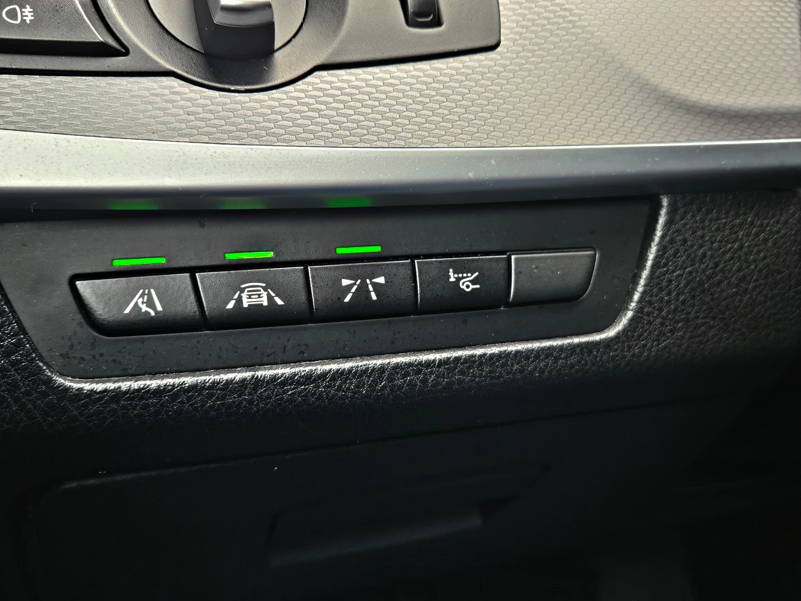 BMW 550 /XD/SHADOW LINE//DISTR/CAMERA/HUD/ | Mobile.bg   11