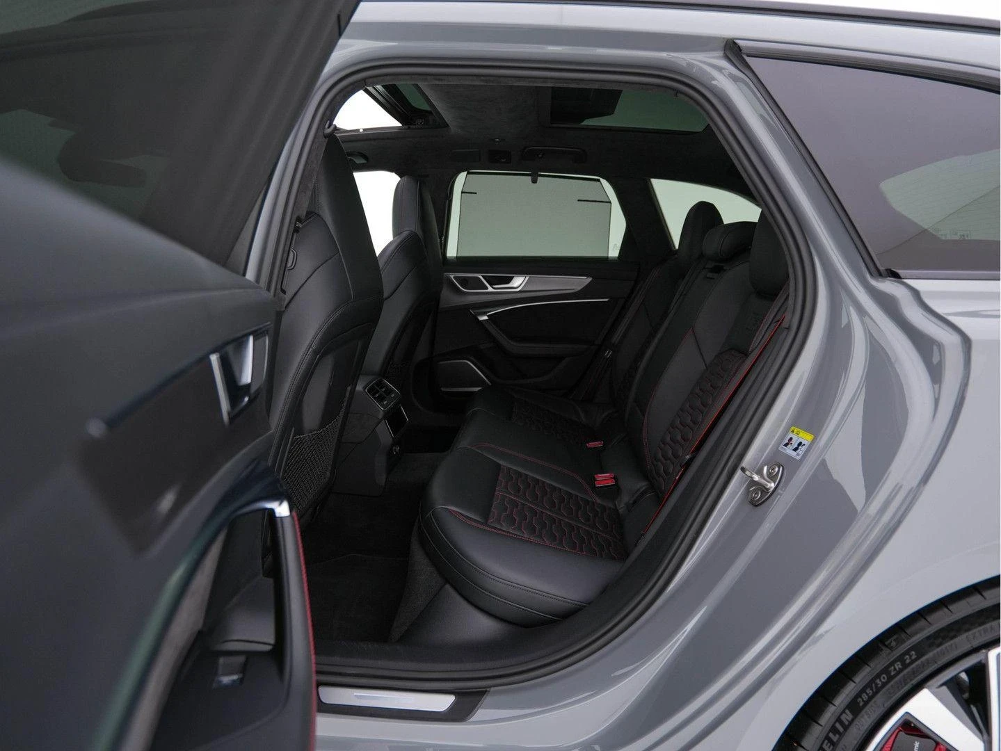 Audi Rs6 CERAMIC B&Q 12800  първоначални  - изображение 7