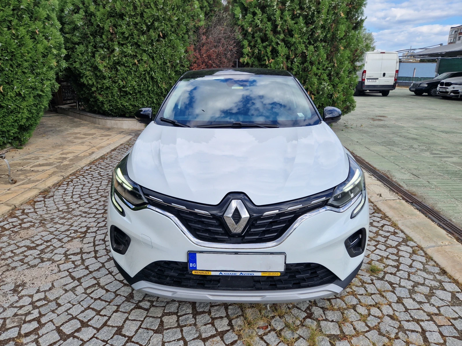 Renault Captur 1, 3 Intens 154 �.�. | Mobile.bg � ����������� 1
