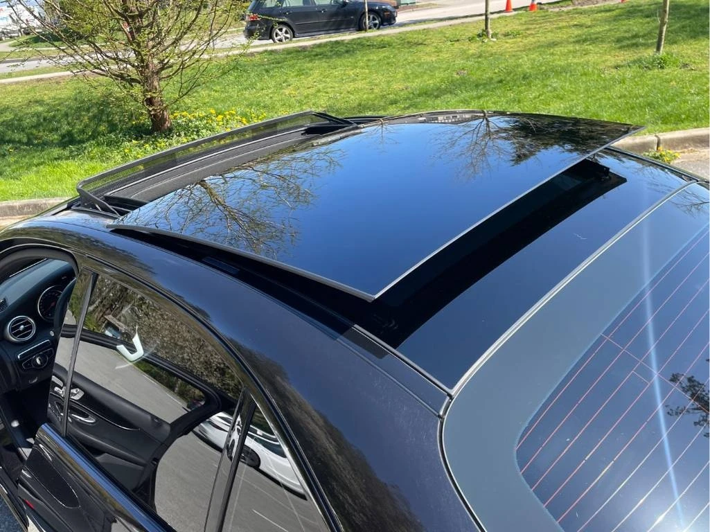 Mercedes-Benz C 300 | DISTRONIC| 360| ПОДГРЕВИ| ПАНО| ГАРАЖНА| CARFAX - изображение 7