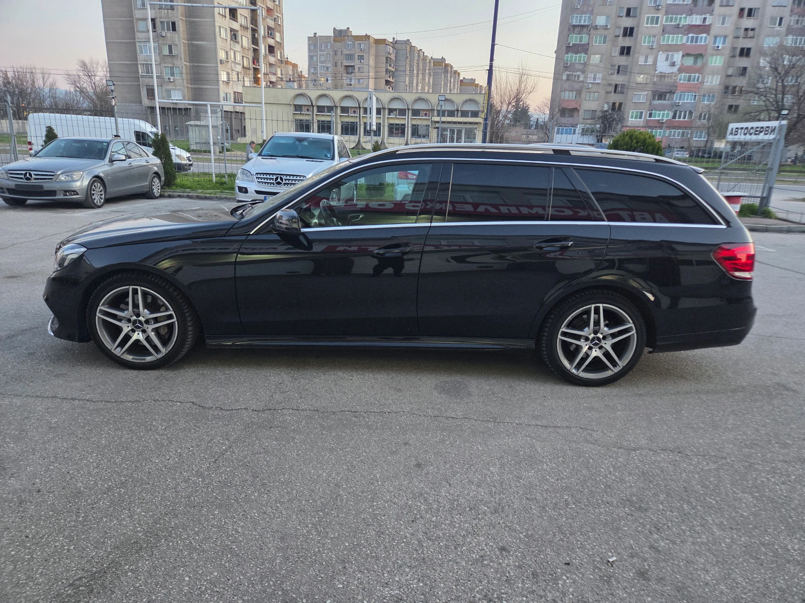 Mercedes-Benz E 350 AMG/4Matic/Distronic/BlueTEC/NAVI/Камера - изображение 2