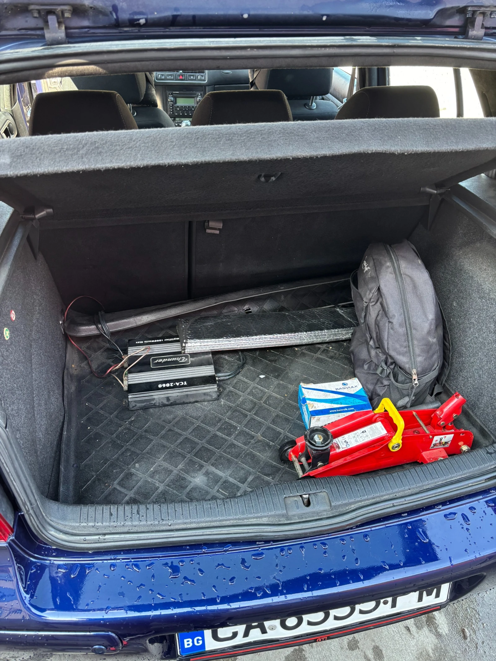 VW Golf 1.9 TDI ASZ, снимка 7 - Автомобили и джипове - 53998052