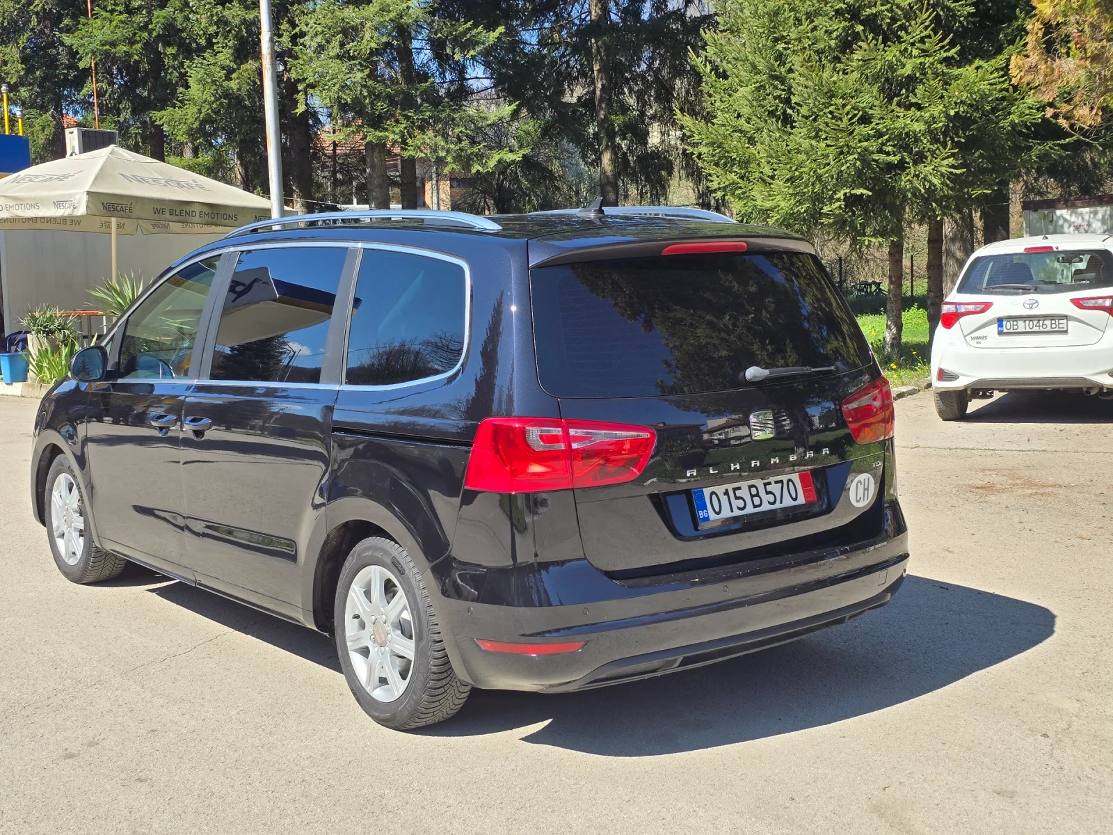 Seat Alhambra 2.0tdi 177к.с. ШВЕЙЦАРИЯ , снимка 7 - Автомобили и джипове - 54114121