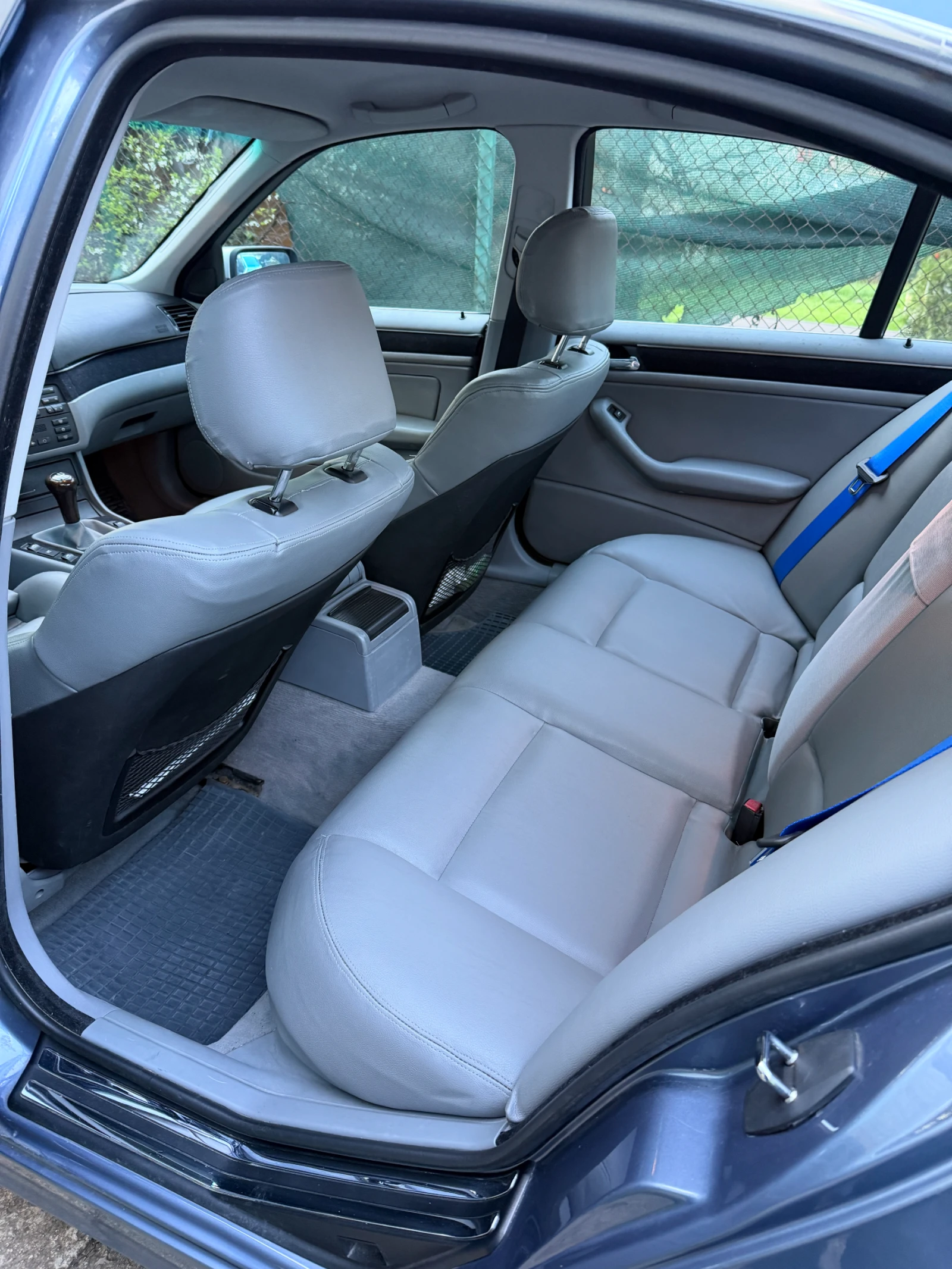 BMW 320, снимка 6 - Автомобили и джипове - 54245586