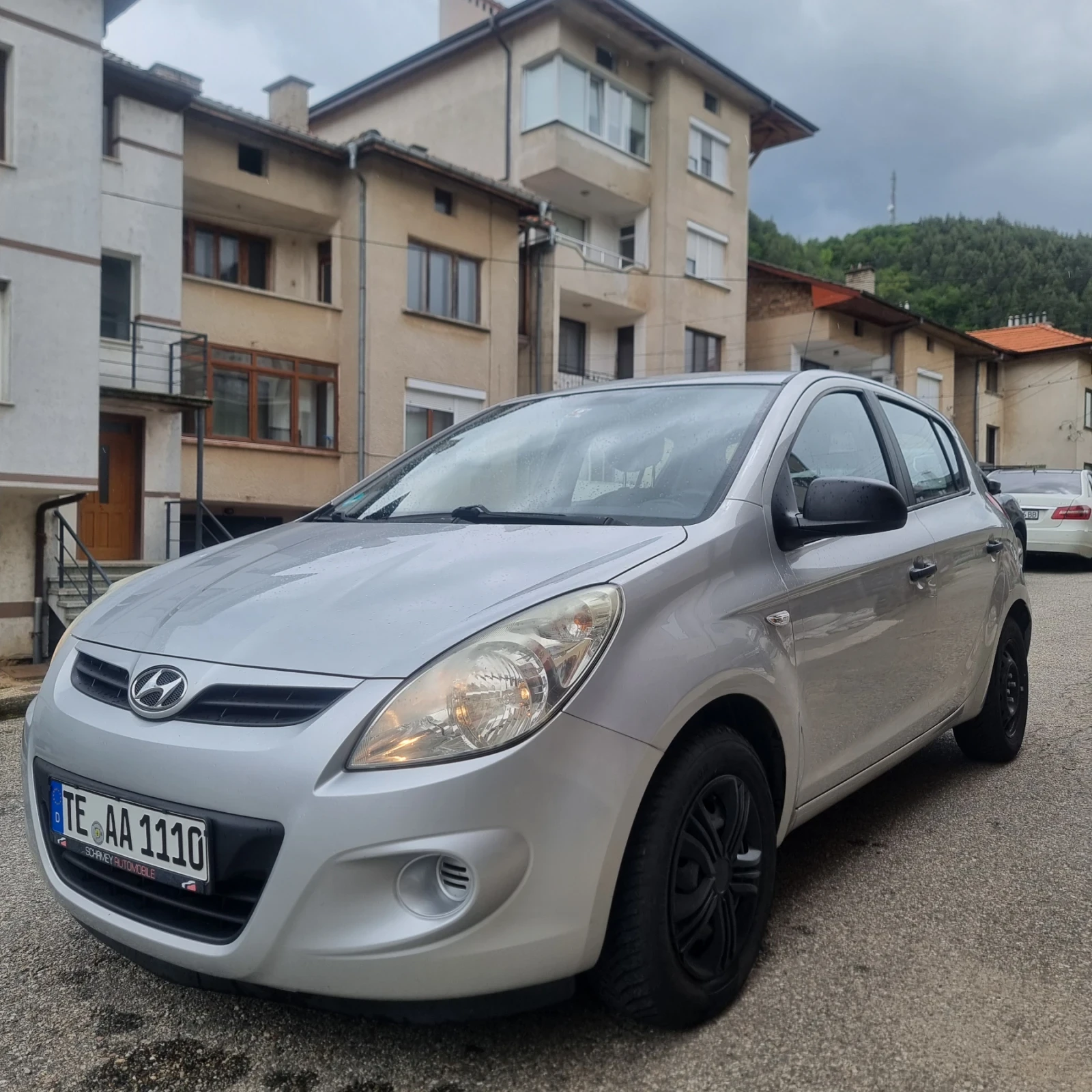 Hyundai I20 1.2i, снимка 2 - Автомобили и джипове - 54582212