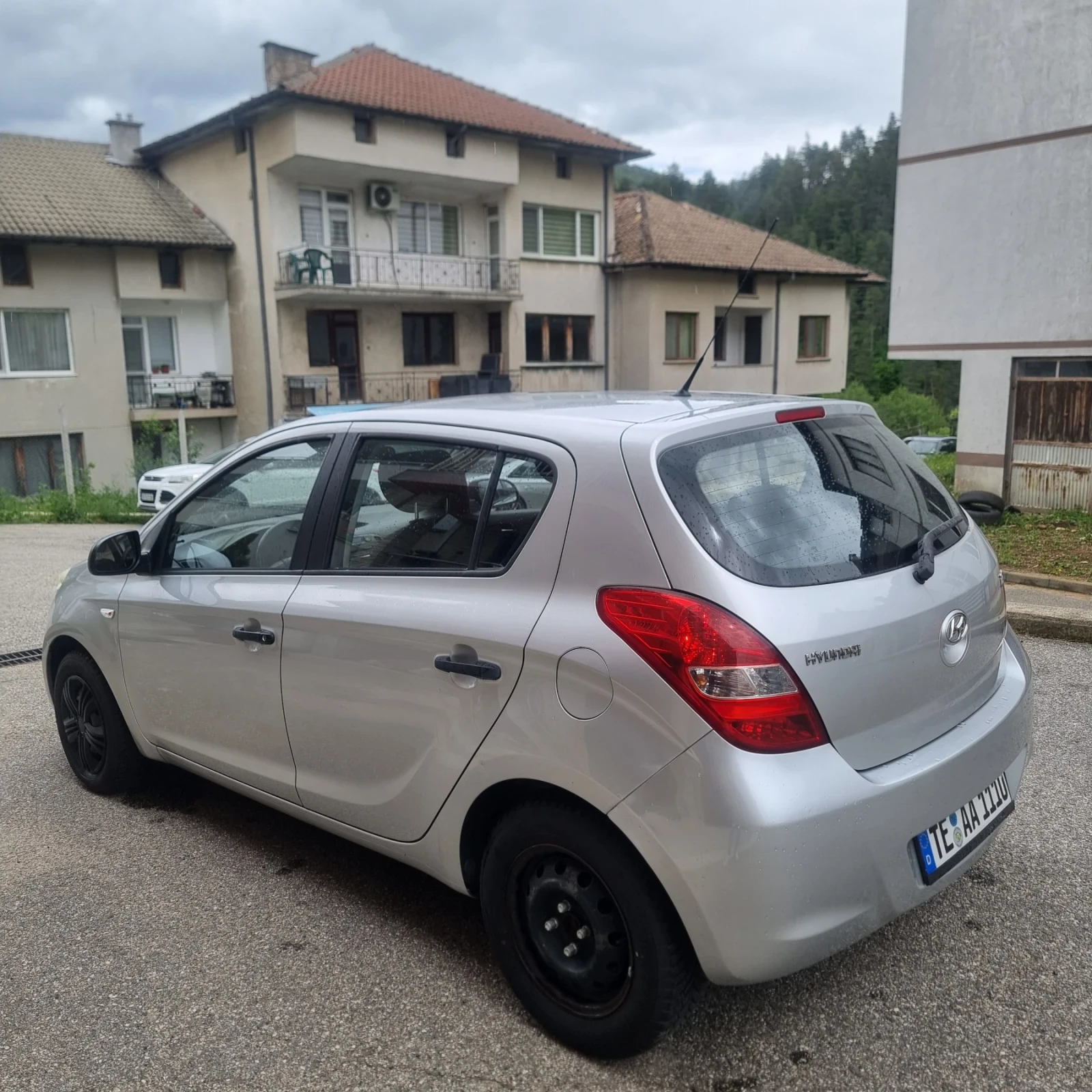 Hyundai I20 1.2i, снимка 5 - Автомобили и джипове - 54582212