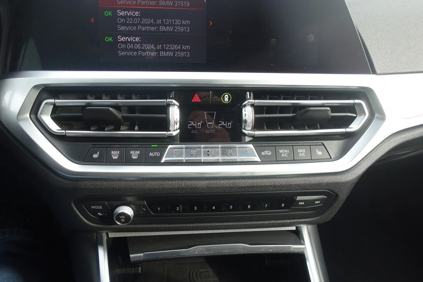 BMW 320 xDrive G21 M package , снимка 16 - Автомобили и джипове - 54634730