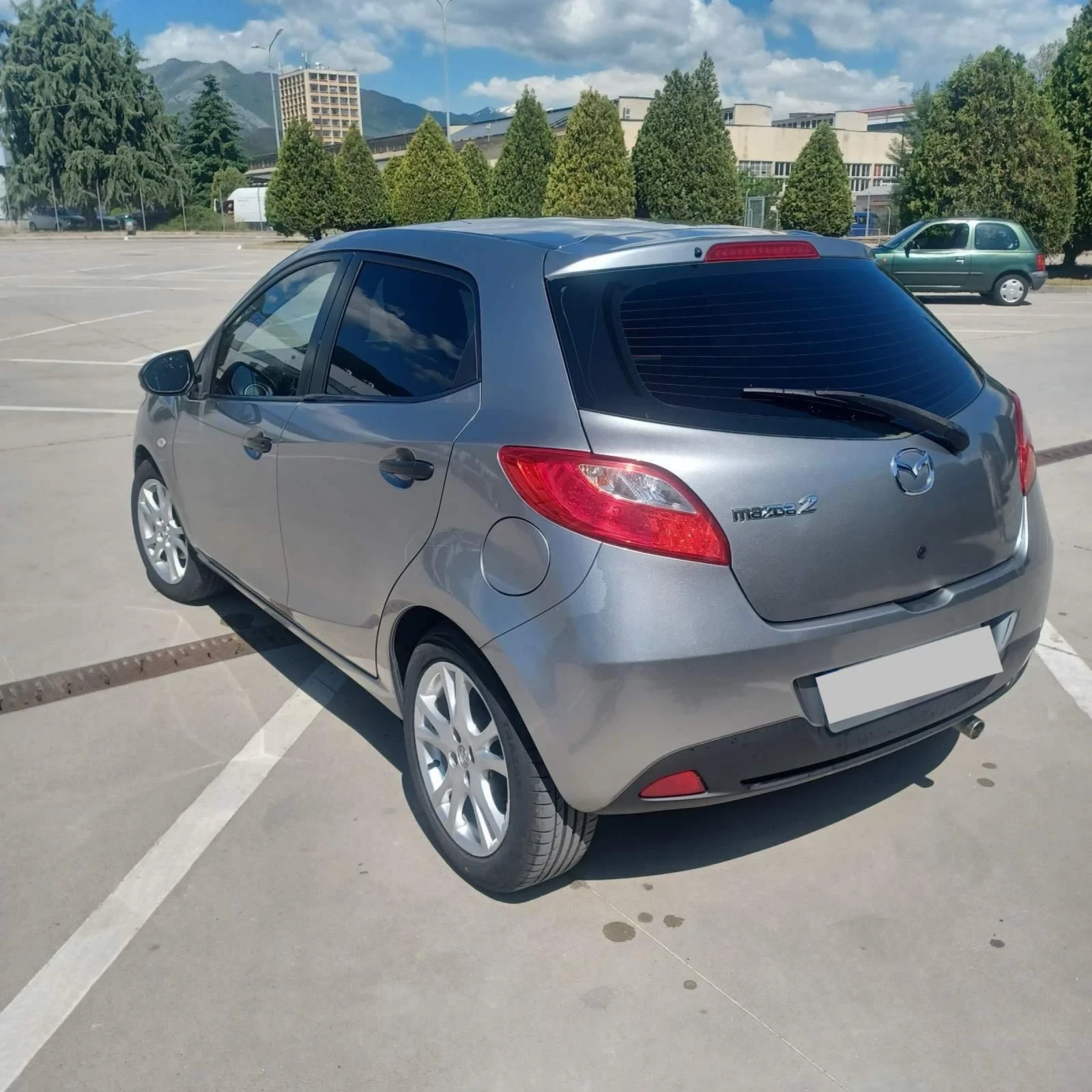 Mazda 2, снимка 4 - Автомобили и джипове - 54728499