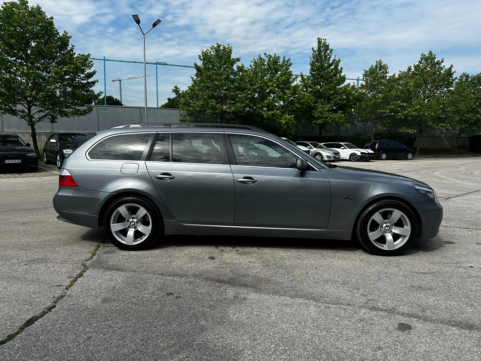 BMW 530 D, снимка 5 - Автомобили и джипове - 54761764