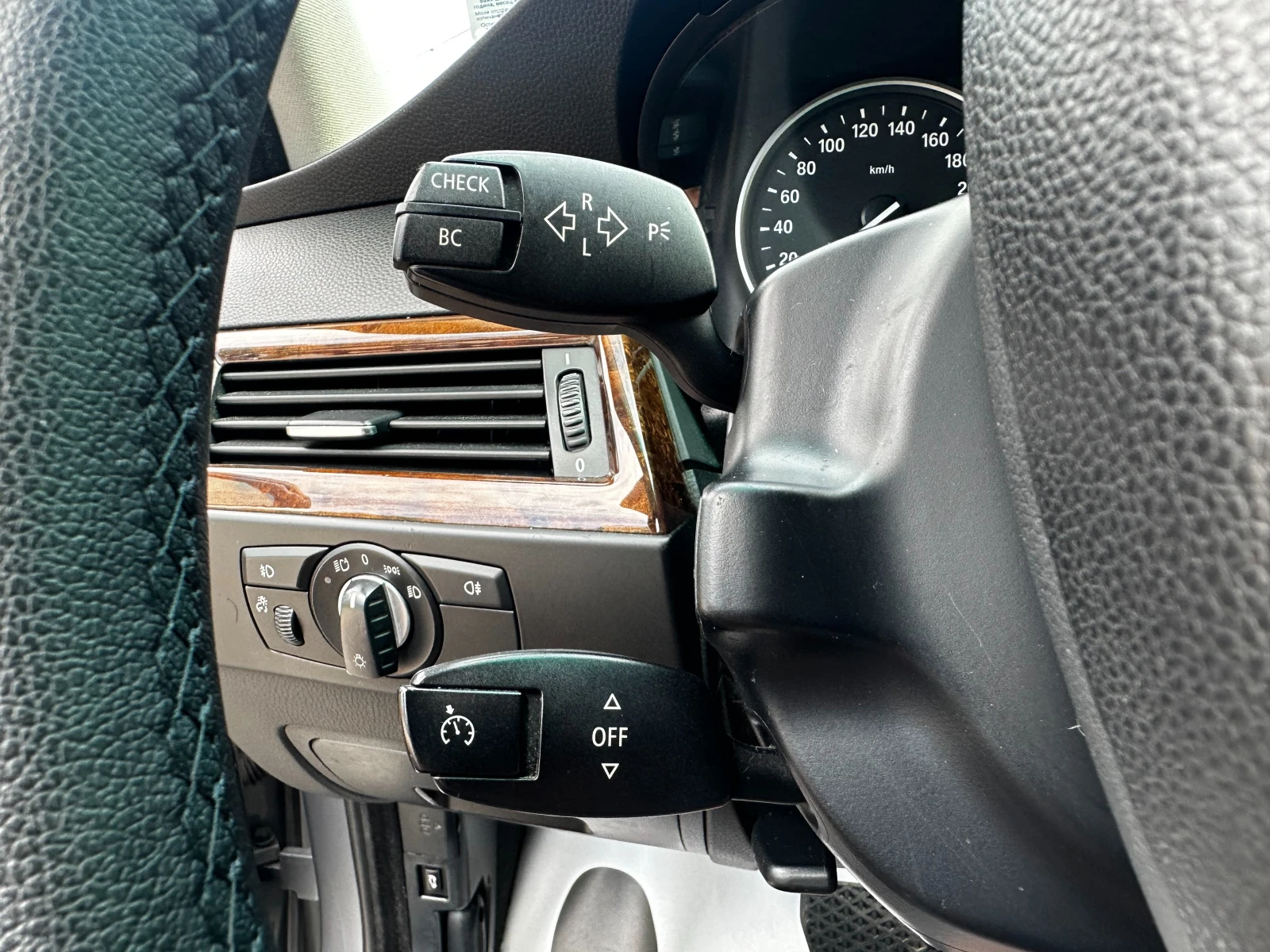 BMW 530 D, снимка 16 - Автомобили и джипове - 54761764
