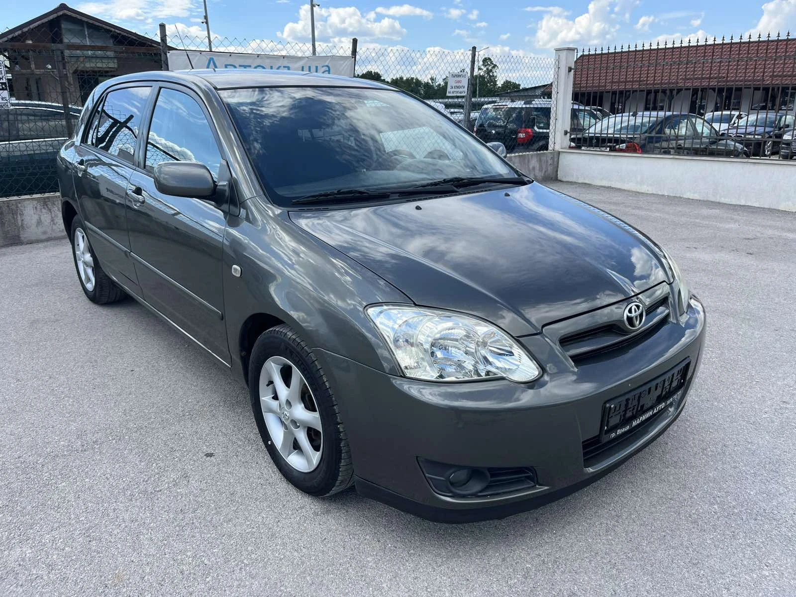 Toyota Corolla FACE 1.4 D4D 90кс АВТОМАТ ВНОС ИТАЛИЯ, снимка 3 - Автомобили и джипове - 54896634