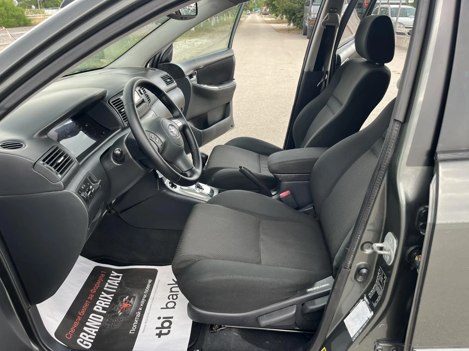 Toyota Corolla FACE 1.4 D4D 90кс АВТОМАТ ВНОС ИТАЛИЯ, снимка 8 - Автомобили и джипове - 54896634