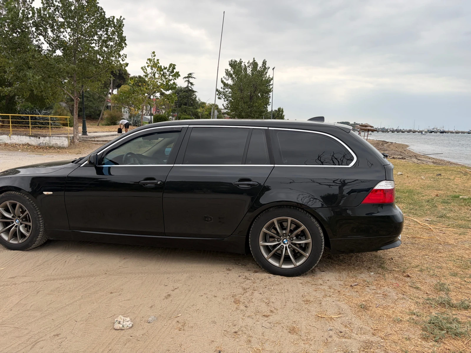 BMW 520 520d facelift, снимка 6 - Автомобили и джипове - 55881777