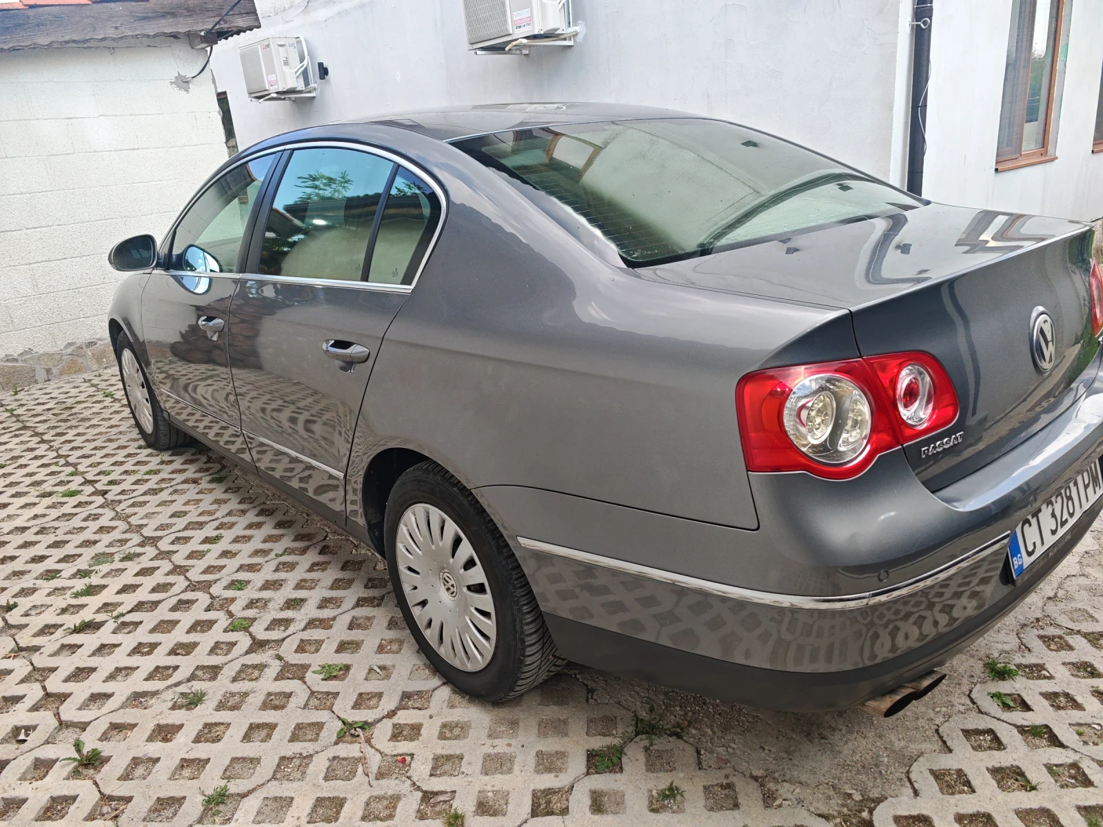 VW Passat 2.0 FSI DSG , снимка 5 - Автомобили и джипове - 55884704