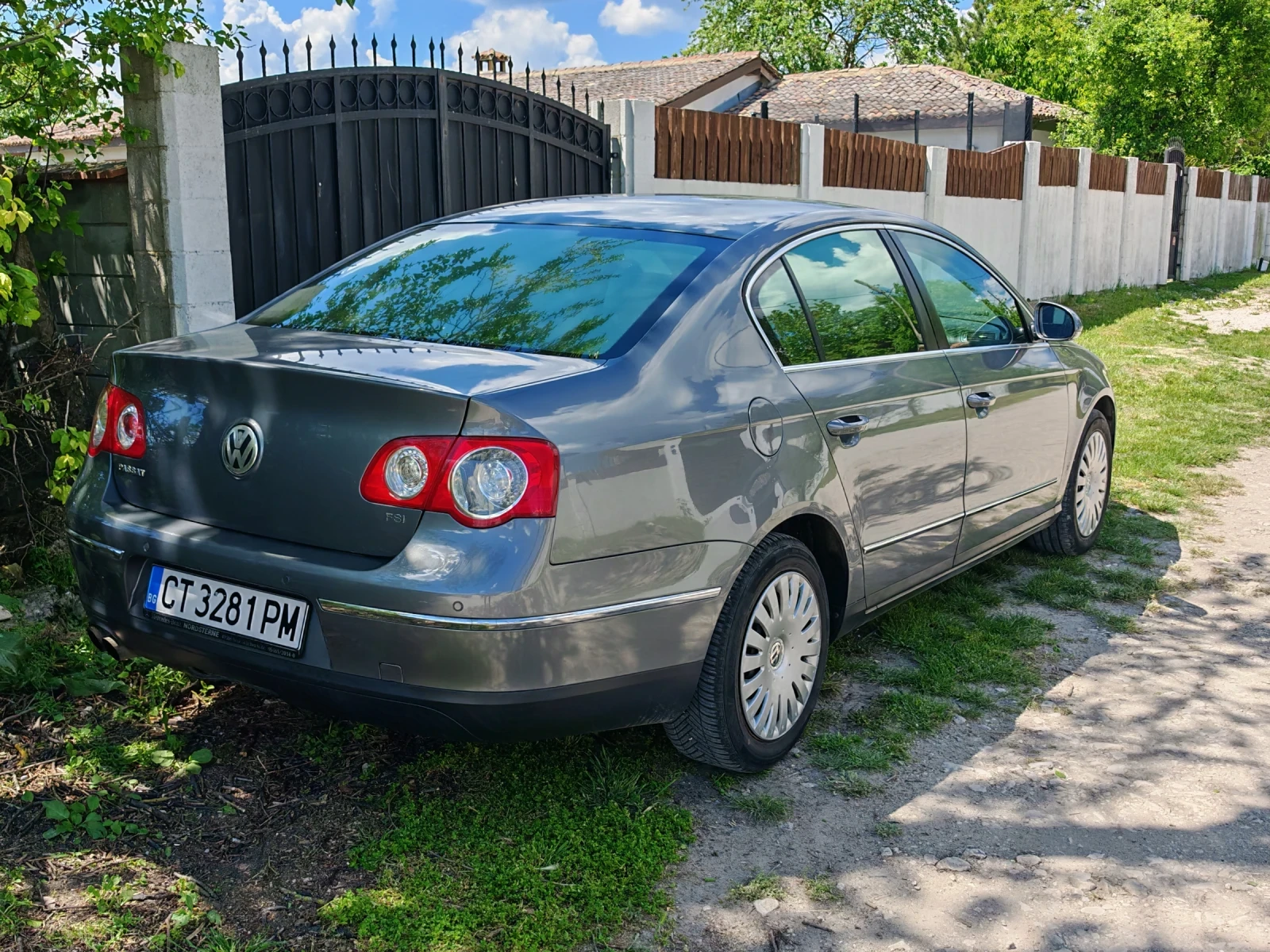 VW Passat 2.0 FSI DSG , снимка 4 - Автомобили и джипове - 55884704