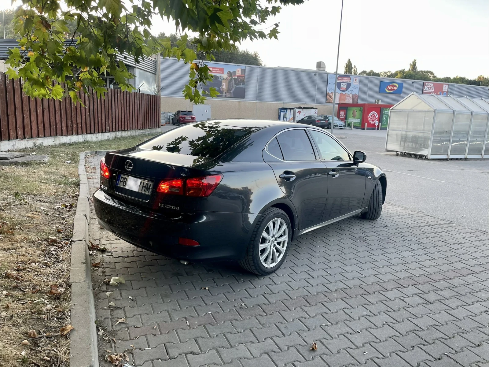 Lexus IS 220d Luxury  | Mobile.bg � ����������� 3