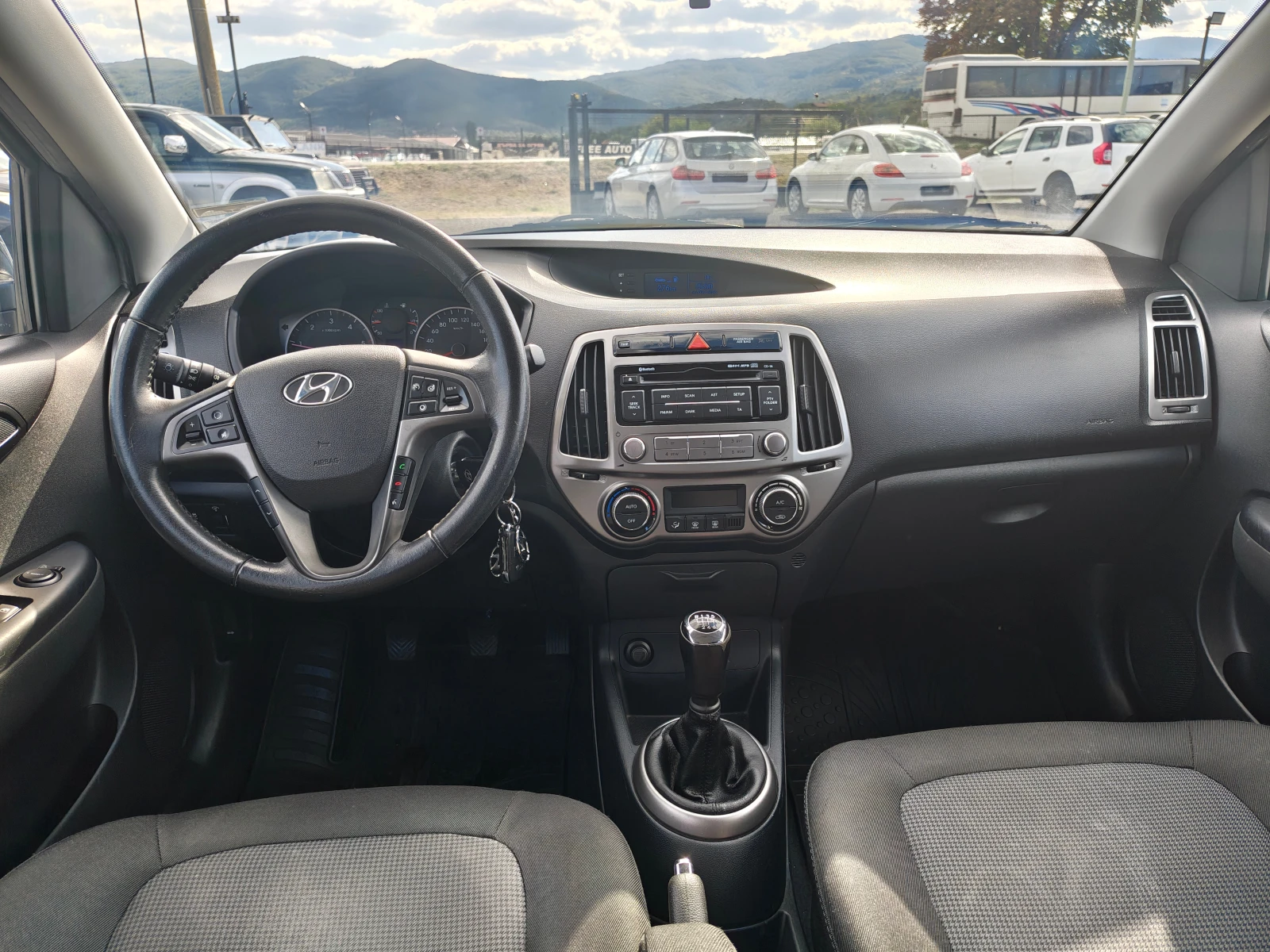 Hyundai I20 1.4 CRDI | Mobile.bg � ����������� 14