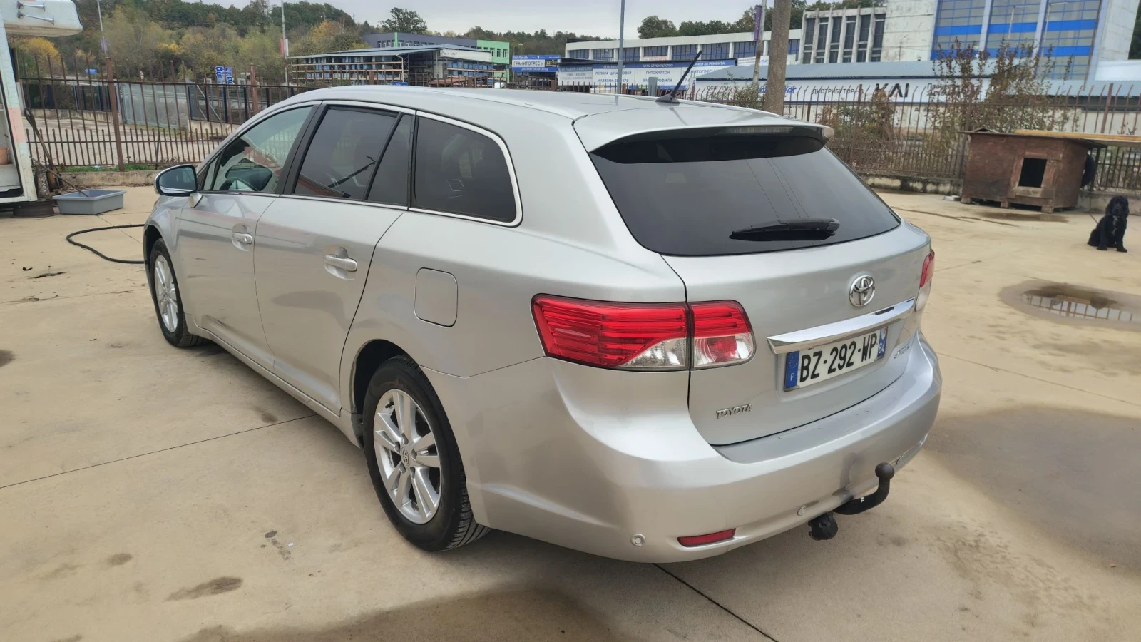 Toyota Avensis 2.0 D4d - ПАНОРАМА - НАВИ, снимка 5 - Автомобили и джипове - 56726599