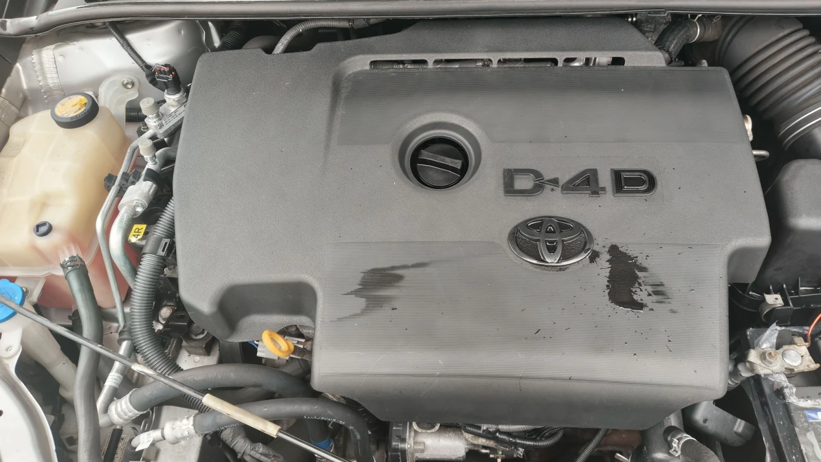Toyota Avensis 2.0 D4d - ПАНОРАМА - НАВИ, снимка 14 - Автомобили и джипове - 56726599