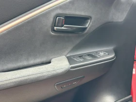 Toyota C-HR 2.0 PHEV (ниво Classy), снимка 14