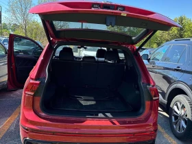 VW Tiguan * Comfortline R Line Black Edition * CARFAX * , снимка 15