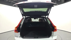 Volvo XC60 * D5* ПАНО* LED* KEYLESS* Camera* ПОДГРЕВ* 360* , снимка 17