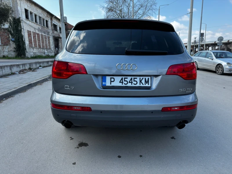 Audi Q7, снимка 7 - Автомобили и джипове - 52568240