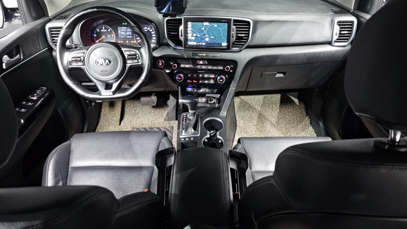 Kia Sportage 2.0 2WD NOBLESSE autogeorge.com, снимка 6 - Автомобили и джипове - 52389567