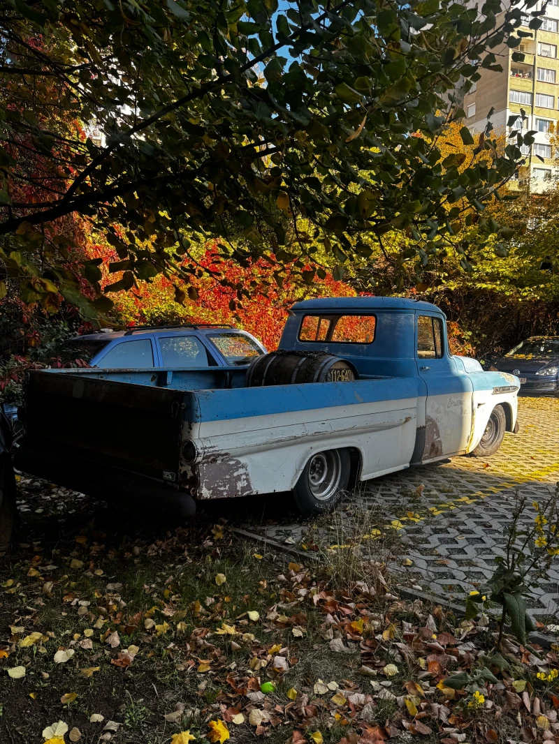 Chevrolet Gmc APACHE, снимка 5 - Автомобили и джипове - 52805247