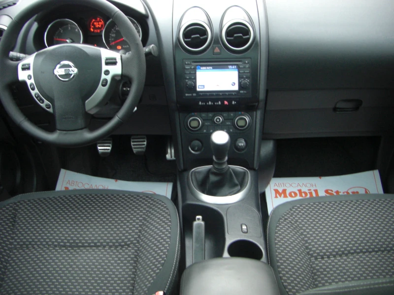 Nissan Qashqai 1.5dci NAVI KAMERA PANORAMA 6ck., снимка 10 - Автомобили и джипове - 52834169