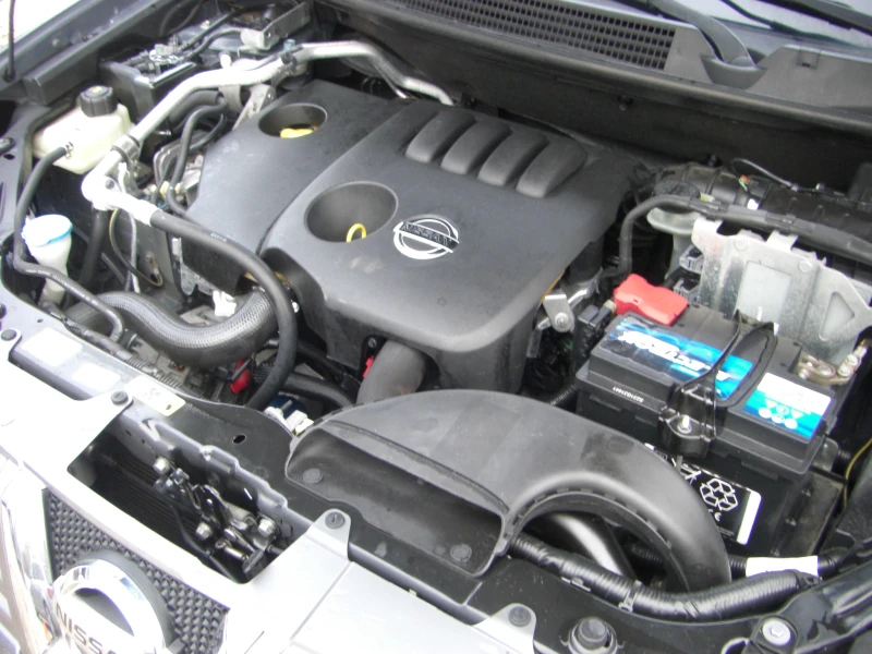 Nissan Qashqai 1.5dci NAVI KAMERA PANORAMA 6ck., снимка 17 - Автомобили и джипове - 52834169