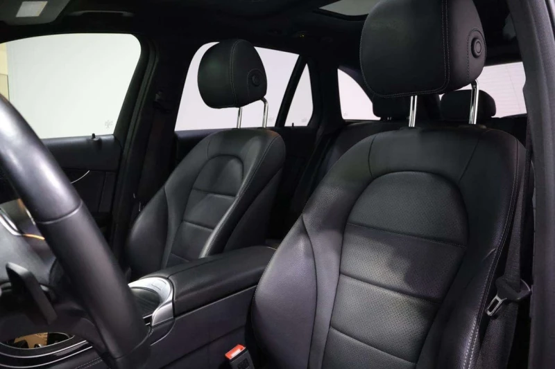 Mercedes-Benz GLC * GLC300 4M * CARFAX * ЦЕНА ДО БГ, снимка 13 - Автомобили и джипове - 53194690