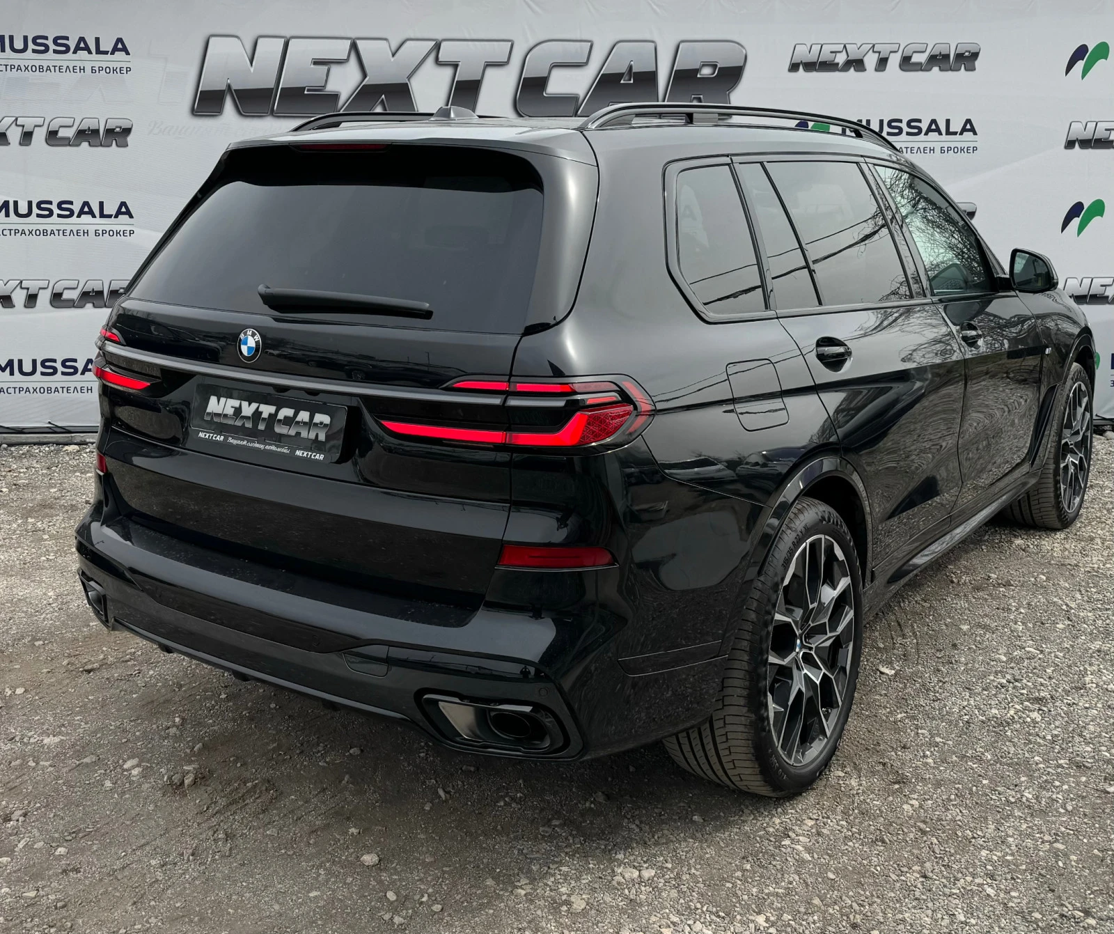 BMW X7 40 d xDrive * НОВ * НАЛИЧЕН * ГАРАНЦИЯ - изображение 3