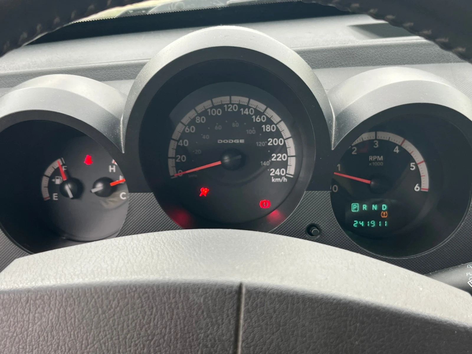 Dodge Nitro  - изображение 9