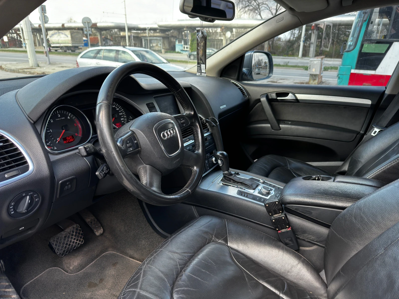 Audi Q7  - изображение 9