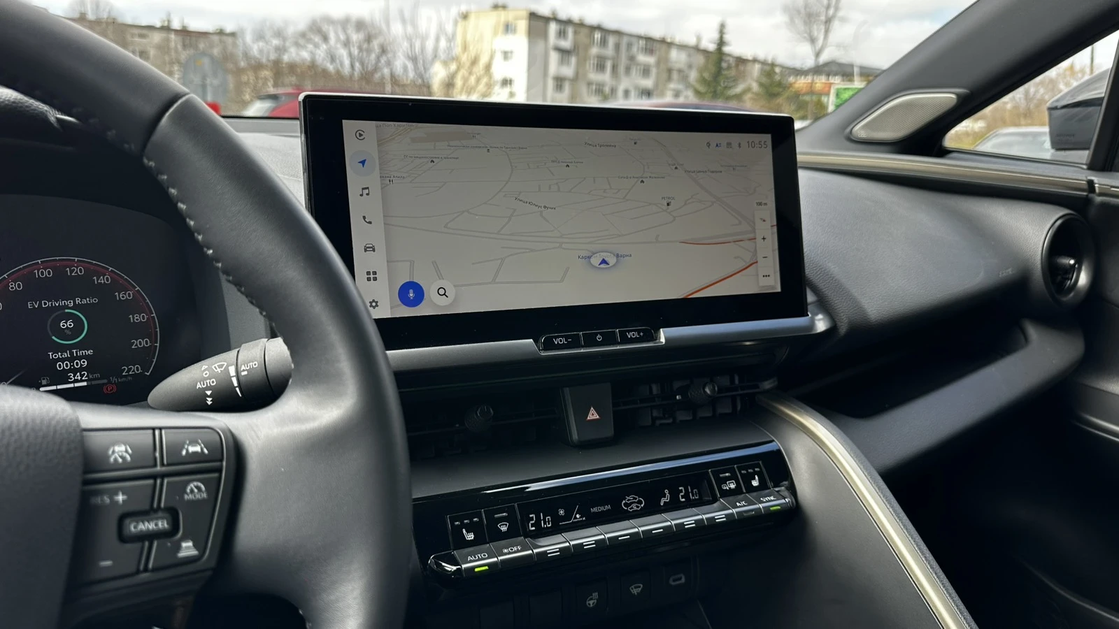 Toyota C-HR 2.0 PHEV (ниво Classy), снимка 10 - Автомобили и джипове - 53827680