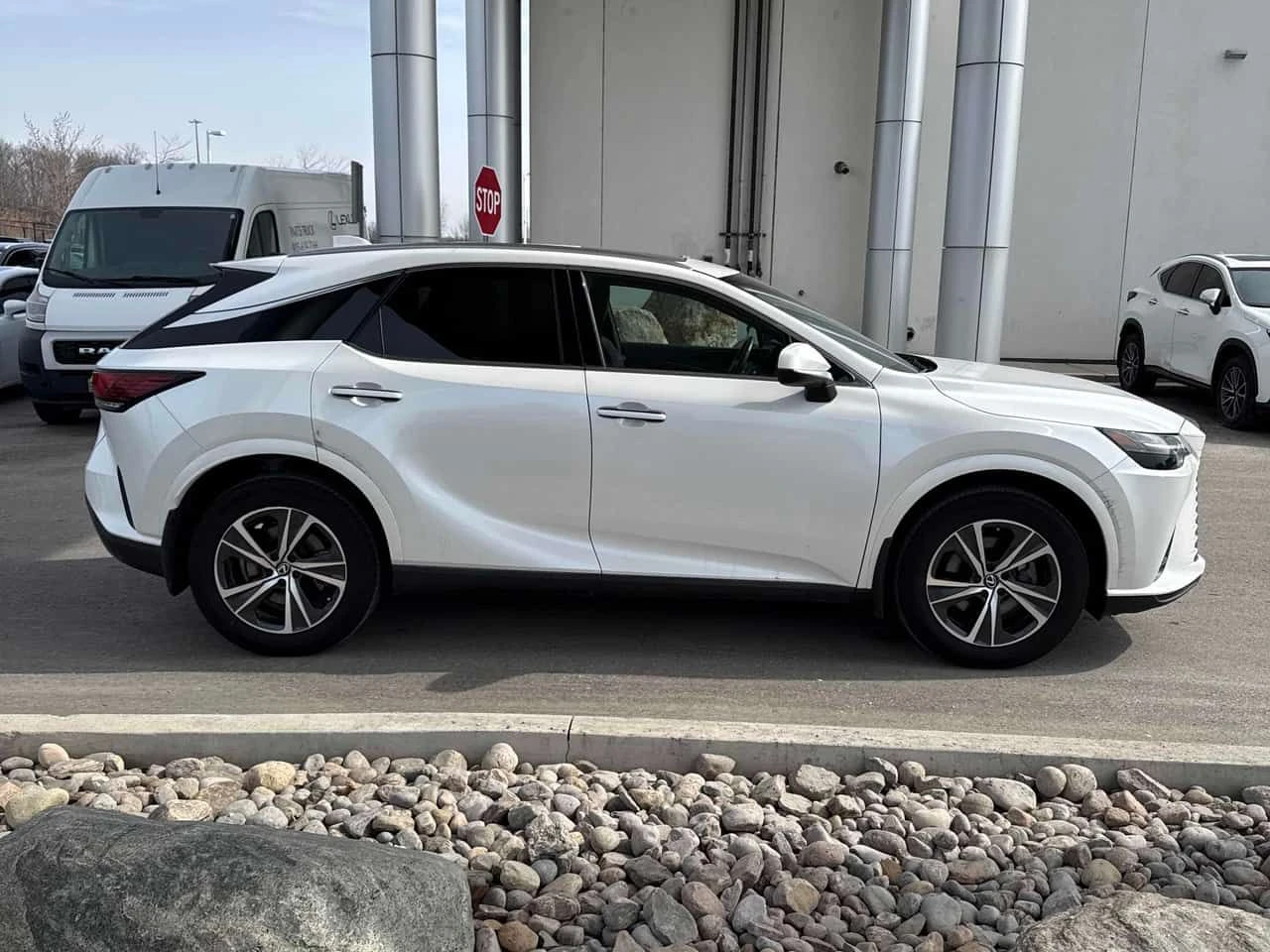 Lexus RX 350h CARFAX, снимка 3 - Автомобили и джипове - 53990986