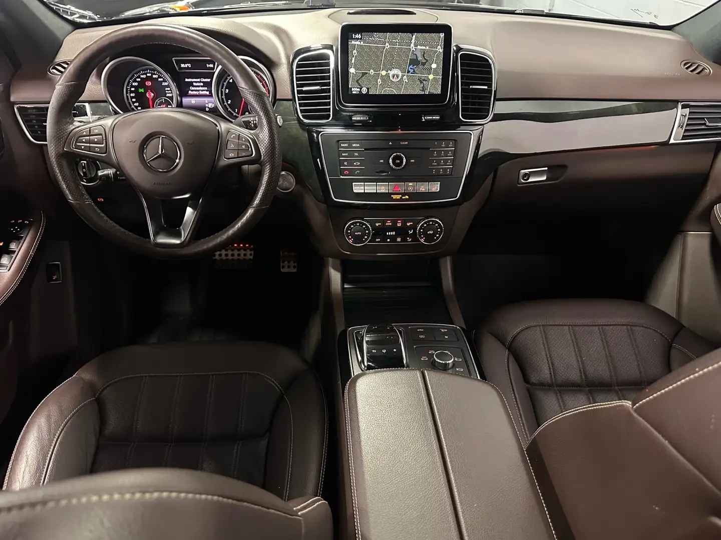 Mercedes-Benz GLE 400 AMG* 4MATIC* DISTRONIC* H/K* , снимка 7 - Автомобили и джипове - 55378330