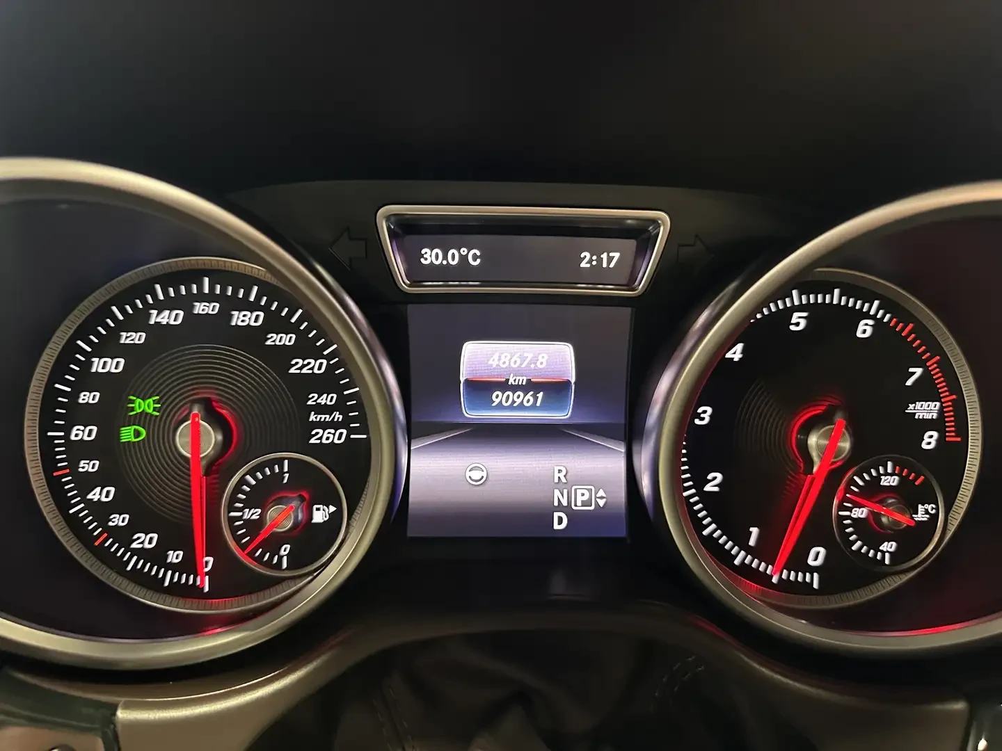 Mercedes-Benz GLE 400 AMG* 4MATIC* DISTRONIC* H/K* , снимка 10 - Автомобили и джипове - 55378330