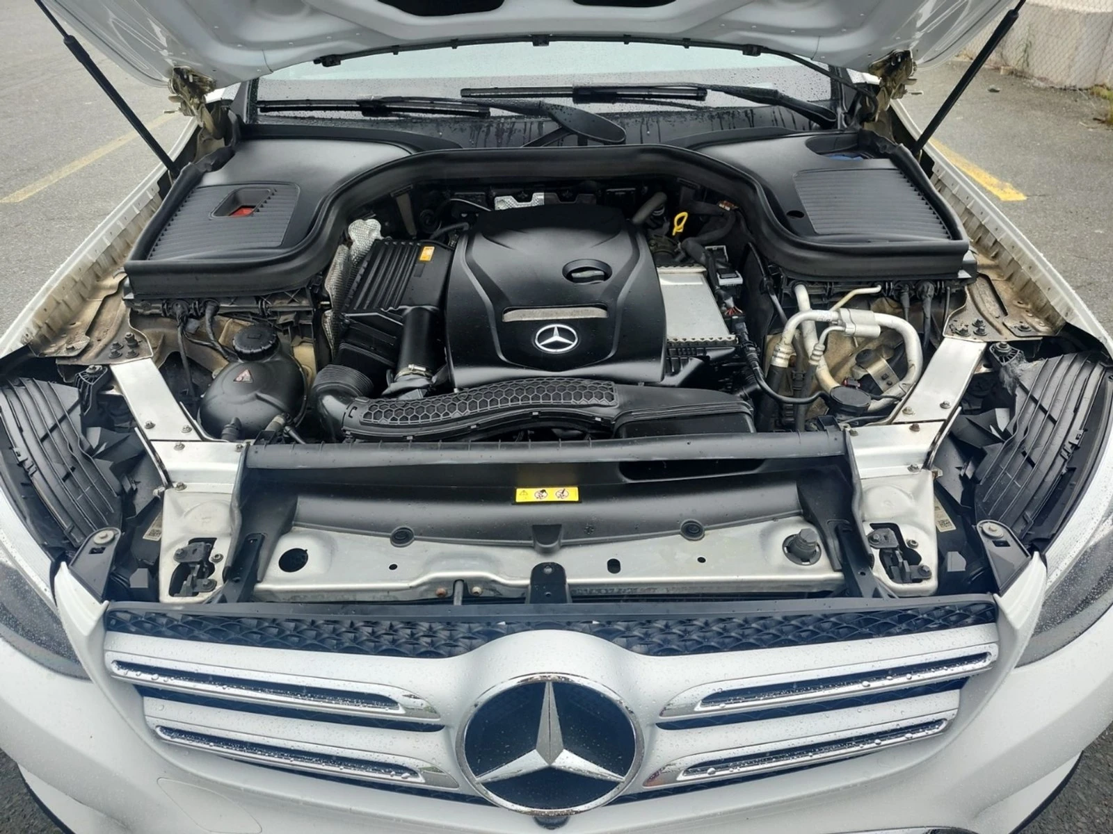 Mercedes-Benz GLC 300 4 MATIC * АвтоКредит * (Цена до БГ), снимка 17 - Автомобили и джипове - 55428527