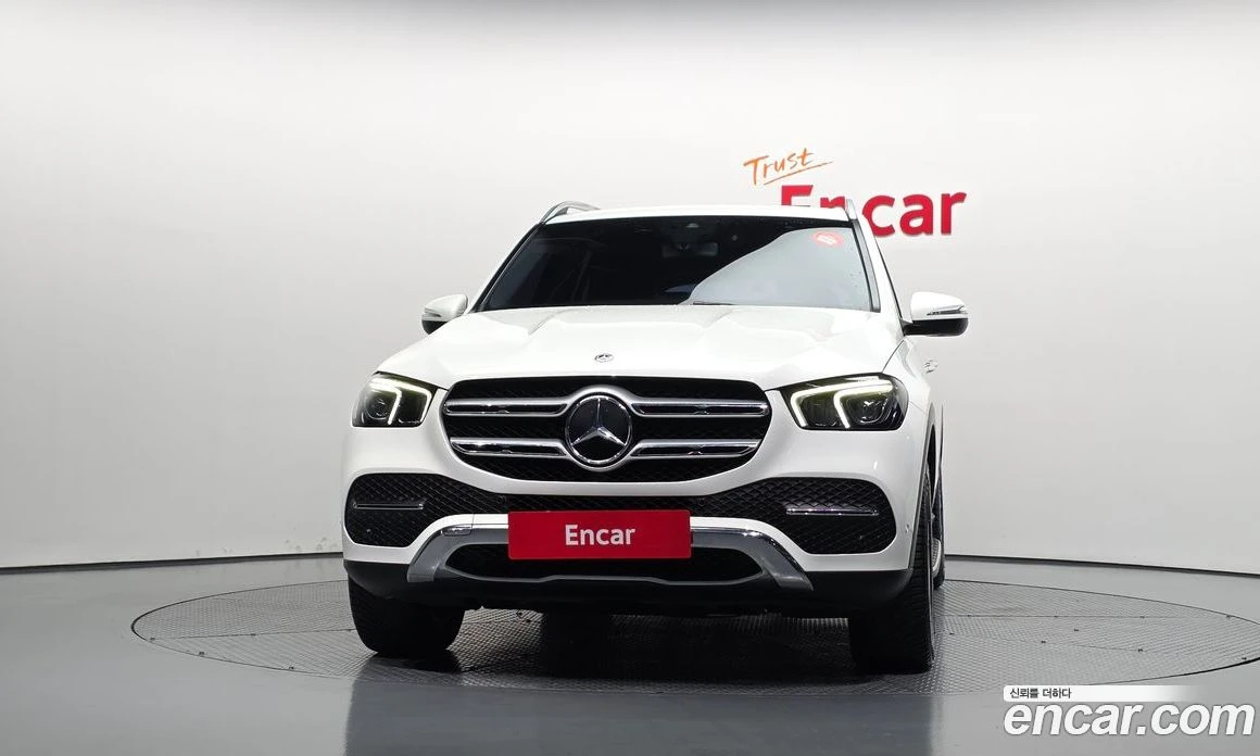 Mercedes-Benz GLE GLE300d 4MATIC, снимка 3 - Автомобили и джипове - 56122758